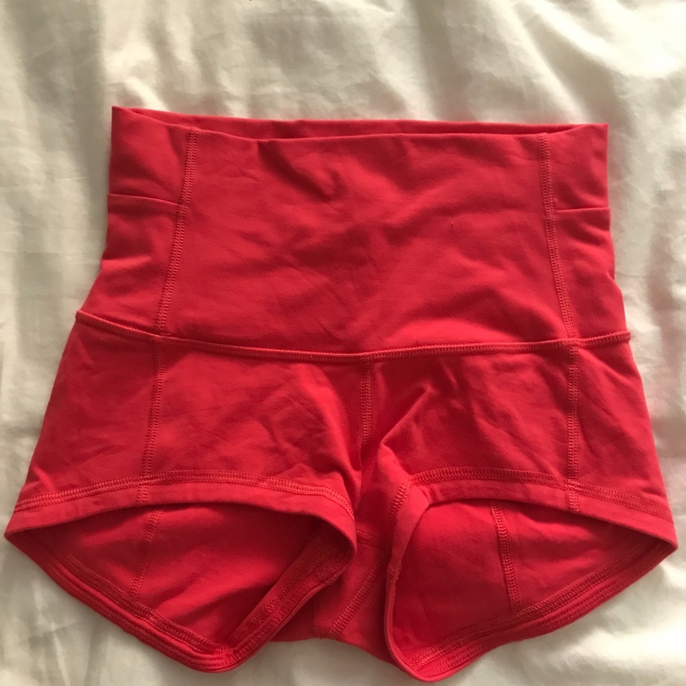 Lululemon high waisted yoga shorts size 2